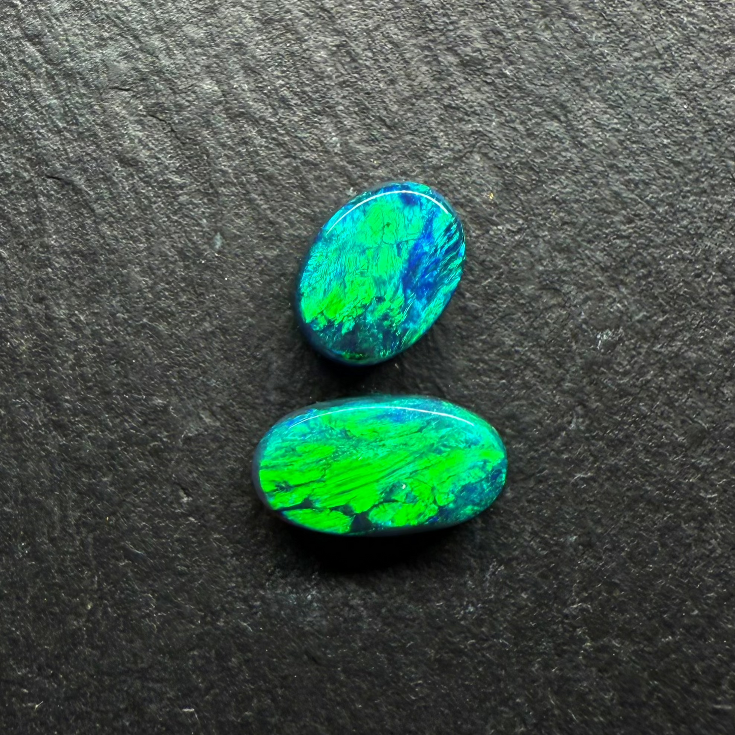 Gem Black Opals With Brilliant Green Color Palettes, Hits Of Blue And Full Faced Color