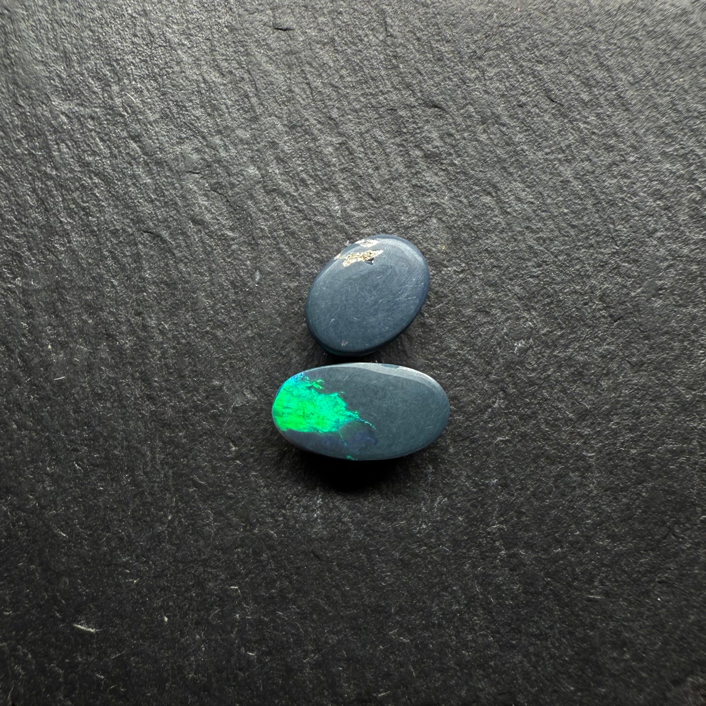 Gem Black Opals With Brilliant Green Color Palettes, Hits Of Blue And Full Faced Color