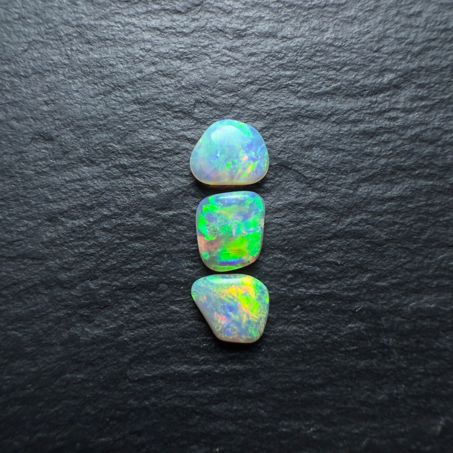 BUNDLE (price for parcel) Freeform Crystal Opals With Bright Flashes And Multiple Colors