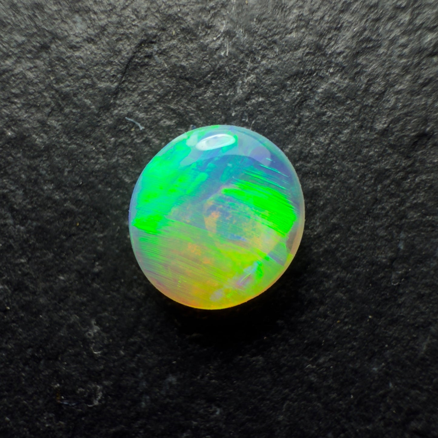 0.5ct Small Gem Crystal Opal With Vivid Lime Green Color Play And Fabulous Chaff Pattern