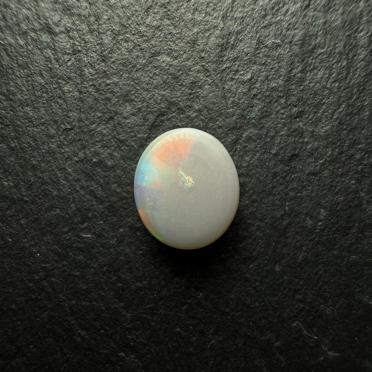 1.14ct Dark Opal With A Vivid Green Gold Flagstone Pattern
