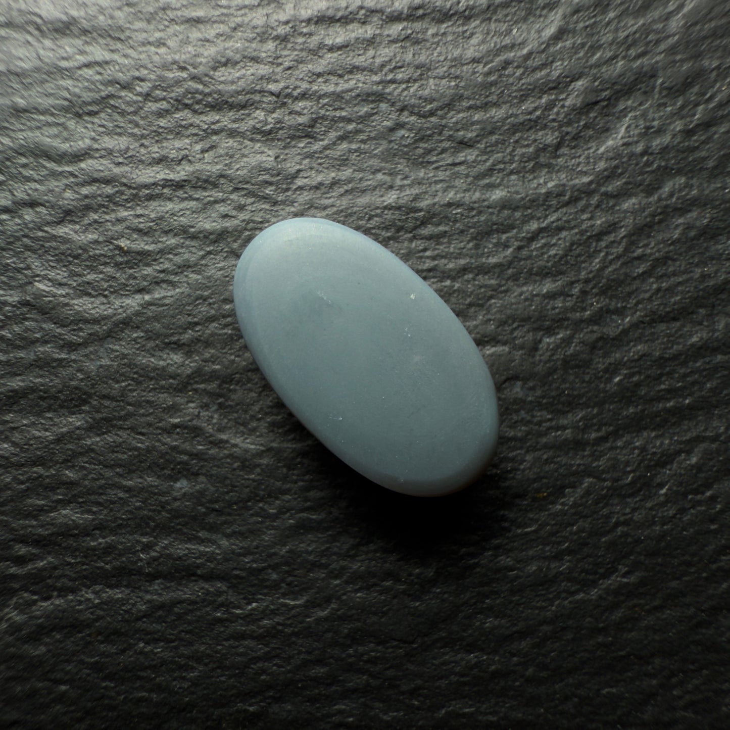 1.61ct Black Opal, This Gem Has A Vivid Green-Blue Color Palette And Broadflash Pattern