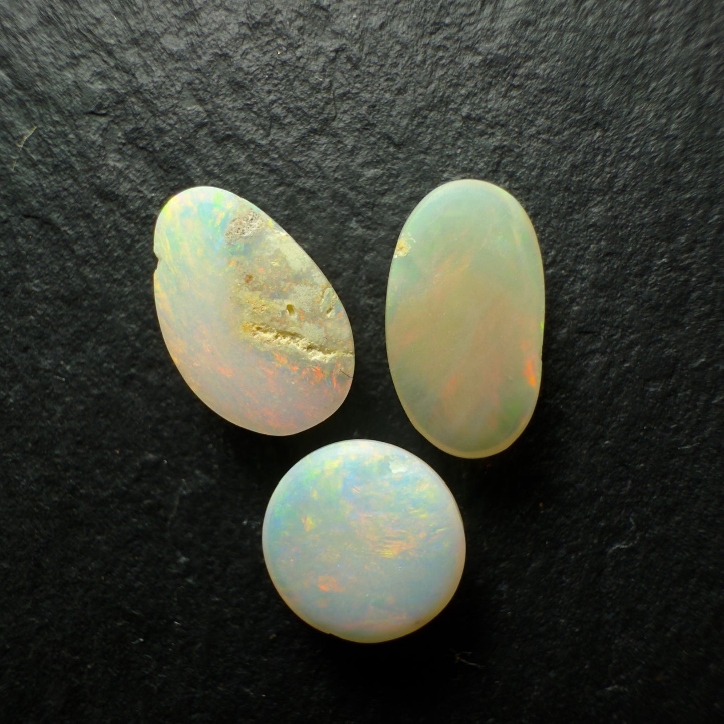 BUNDLE (Price For Parcel) Assorted Light Based Opals With Warm Color Palettes