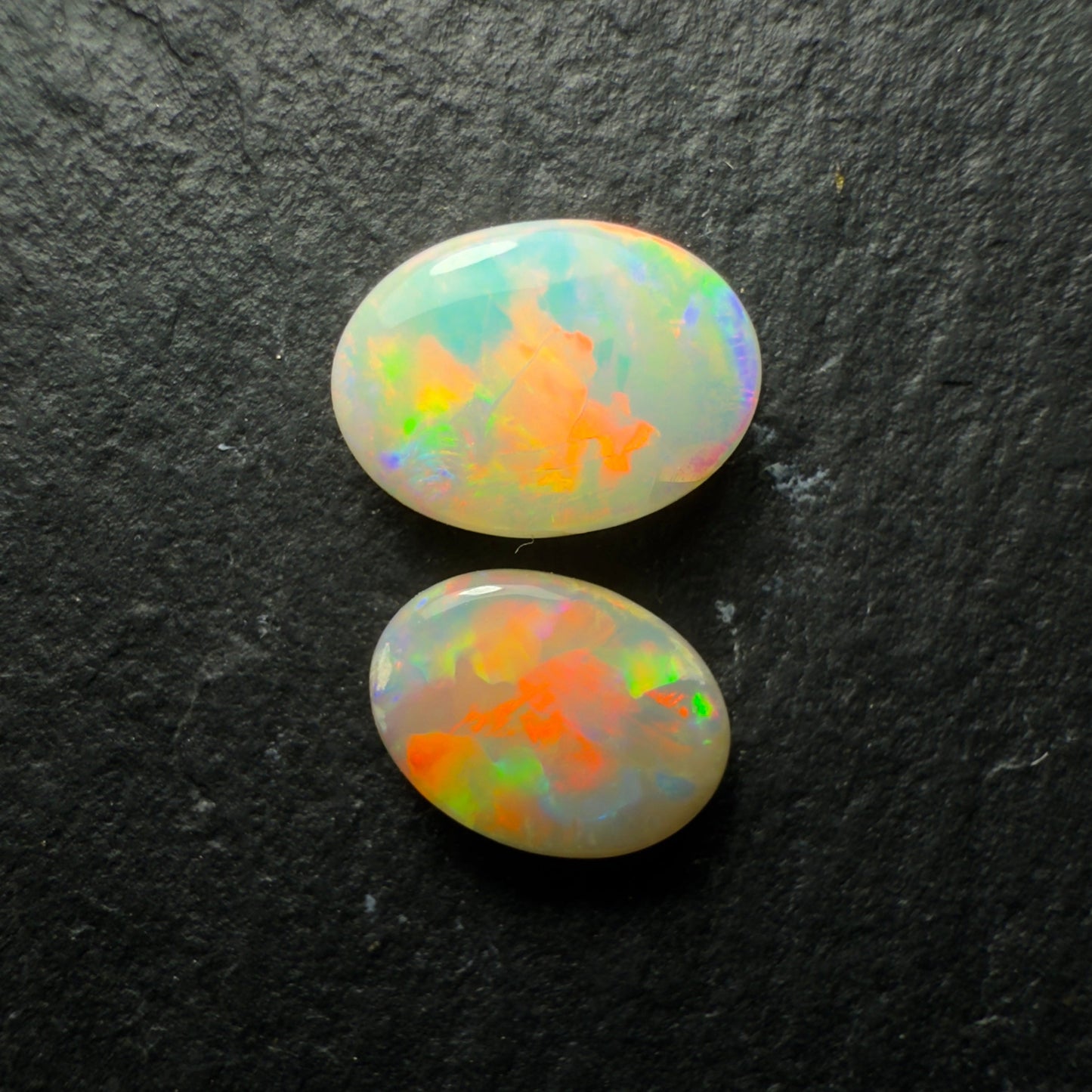 (Price For Parcel) Dark Opals With Multi Color Palettes