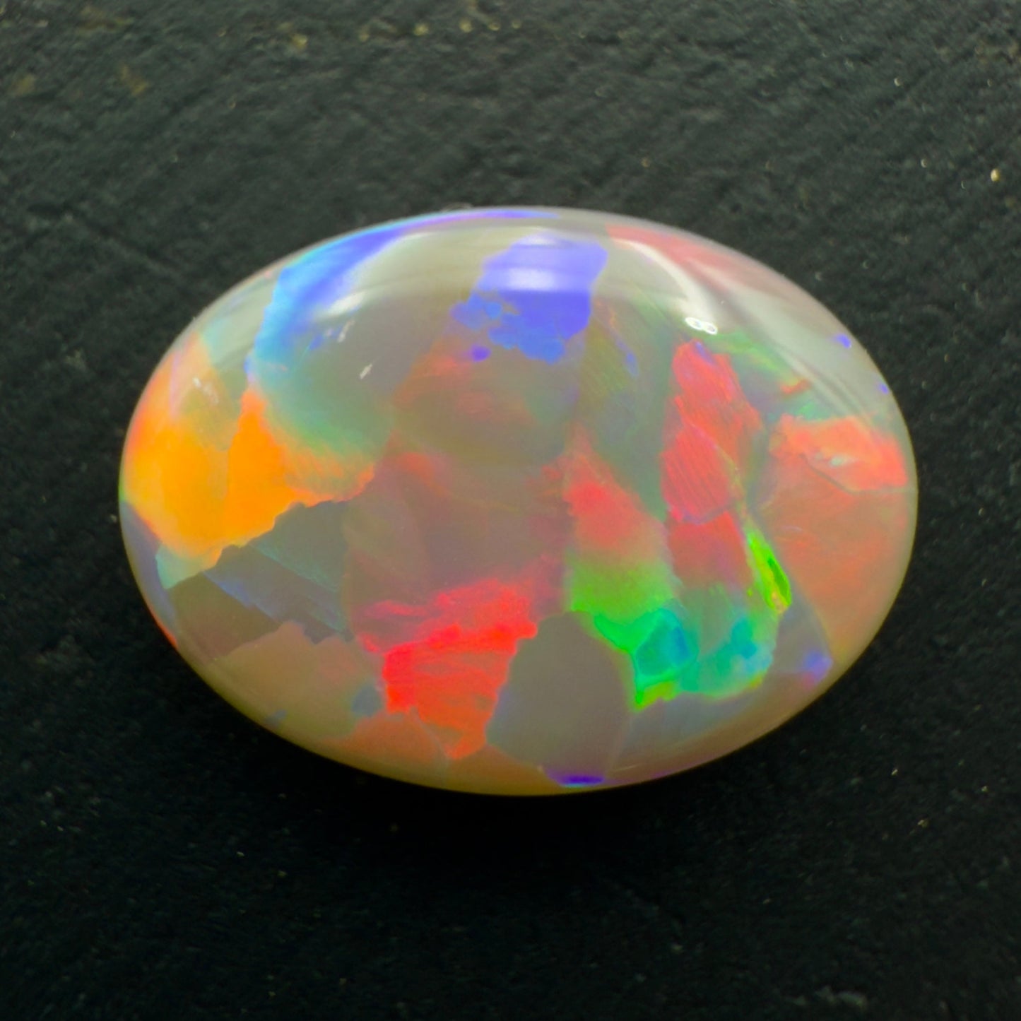 3.0ct Dark Opal With A Pink-Muliticolor Flagstone Pattern And A sunset Color Palette