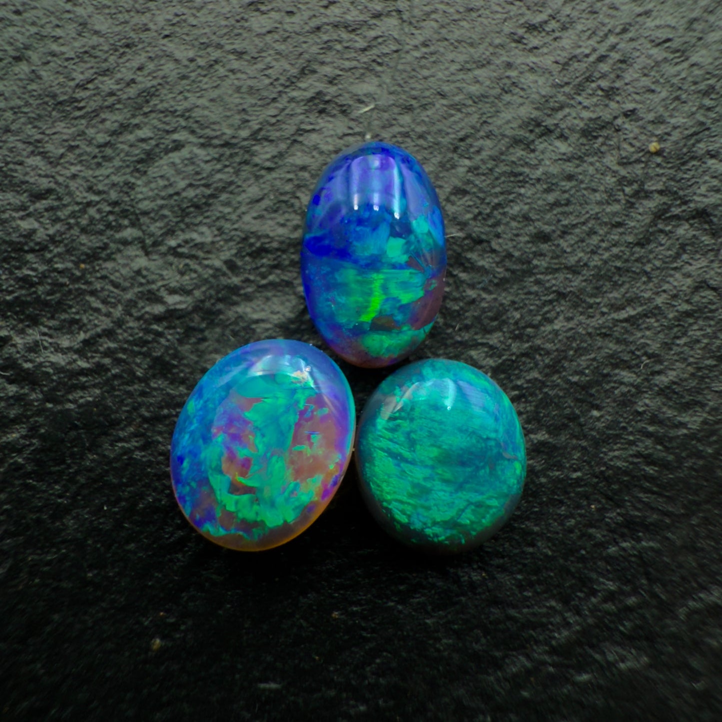 1.8ct BUNDLE (Price For Parcel) Black Opals With Rich Greens And Blues