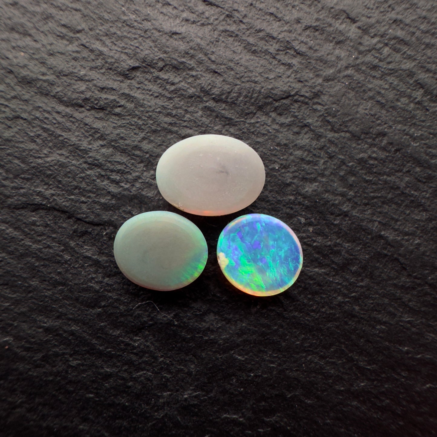1.58ct BUNDLE (Price For Parcel) Small Bright Dark Opals With Minty Green-Blue Colors