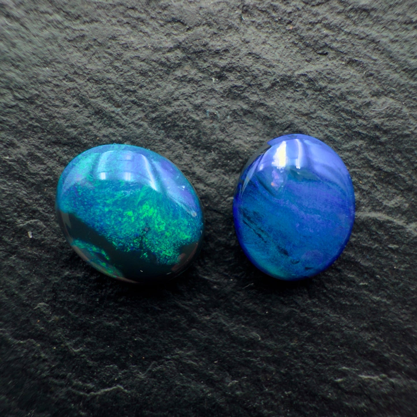 1.38ct Bundle (Price For Parcel) Picture Stones Black Opals With vivid Blue-Green Marbling