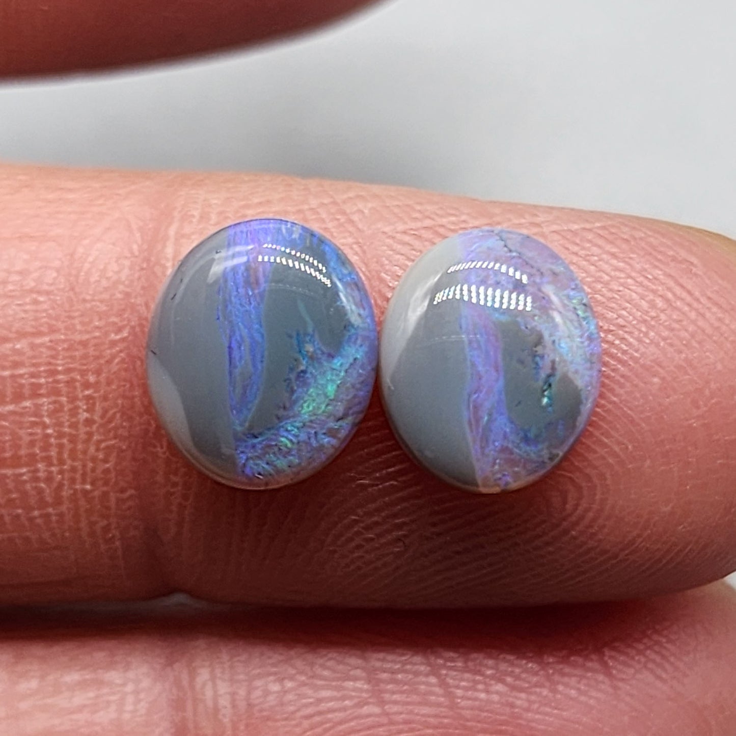 3.4 Dark Opal pair with a marbled color palette