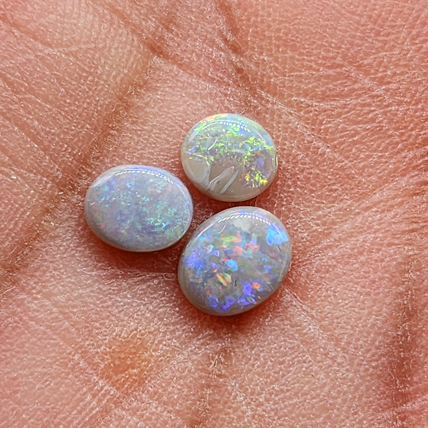 Assorted  Dark opals with pastel colors