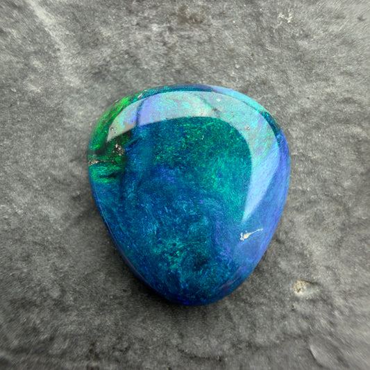 2.83cts Affordable Black Opal With A Vivid Deep Blue Green Moss Pattern, From Lightning Ridge Australia