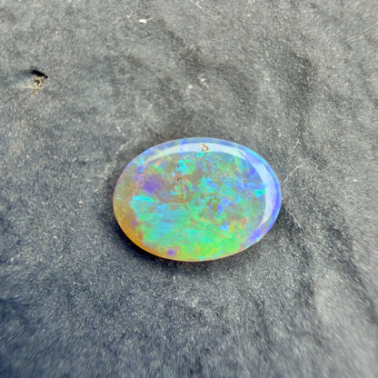 0.5cts Affordable Crystal Opal With A Vivid Green Blue Play Of Color, From Lightning Ridge Australia