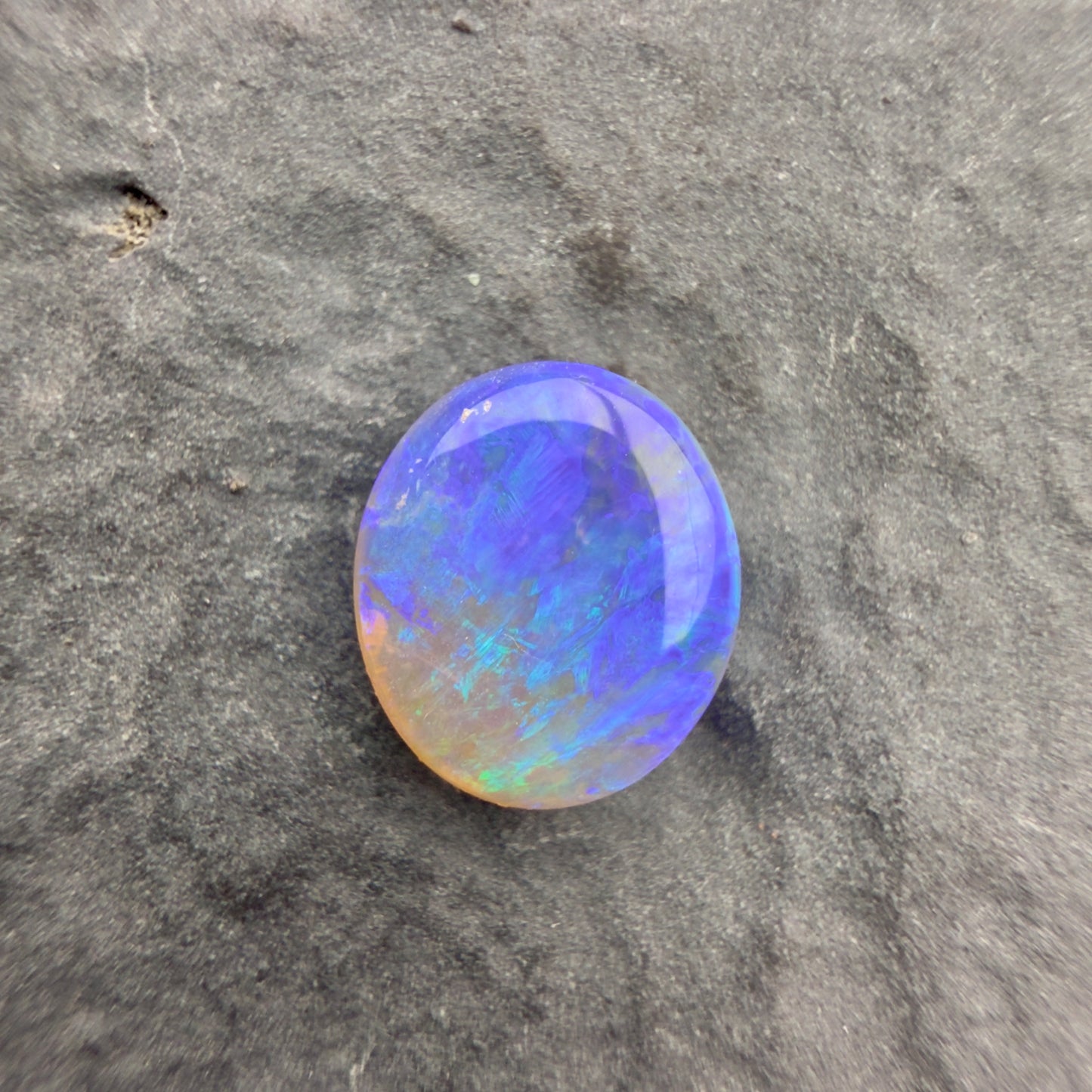 0.87cts Affordable Crystal Opal With A Green Blue Play Of Color, From Lightning Ridge Australia