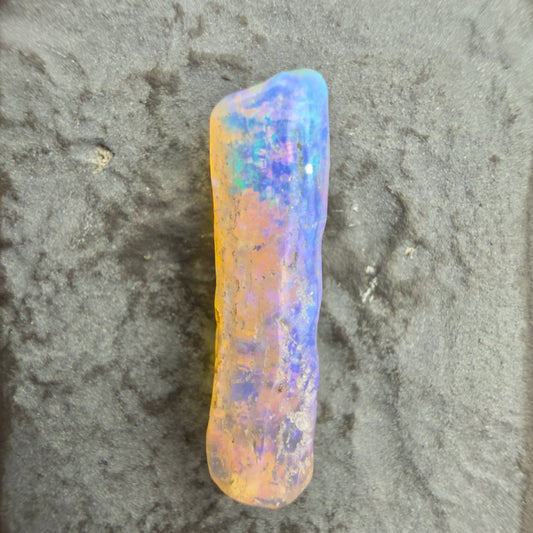2.4cts Opalized Wood Fossil Specimen, Lightning Ridge Australia