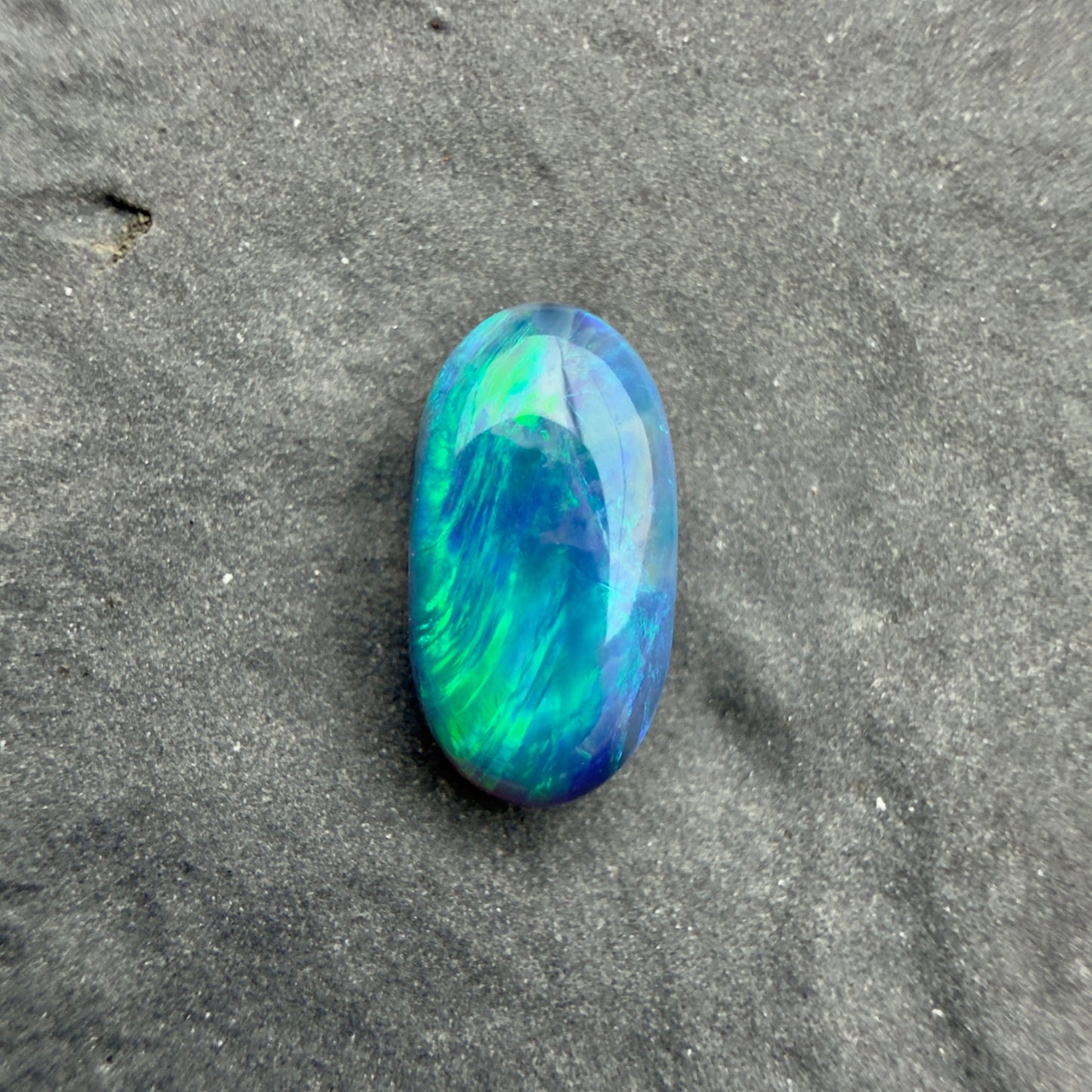 0.85cts Dark Opal With A Green Blue Play Of Color, From Lightning Ridge Australia