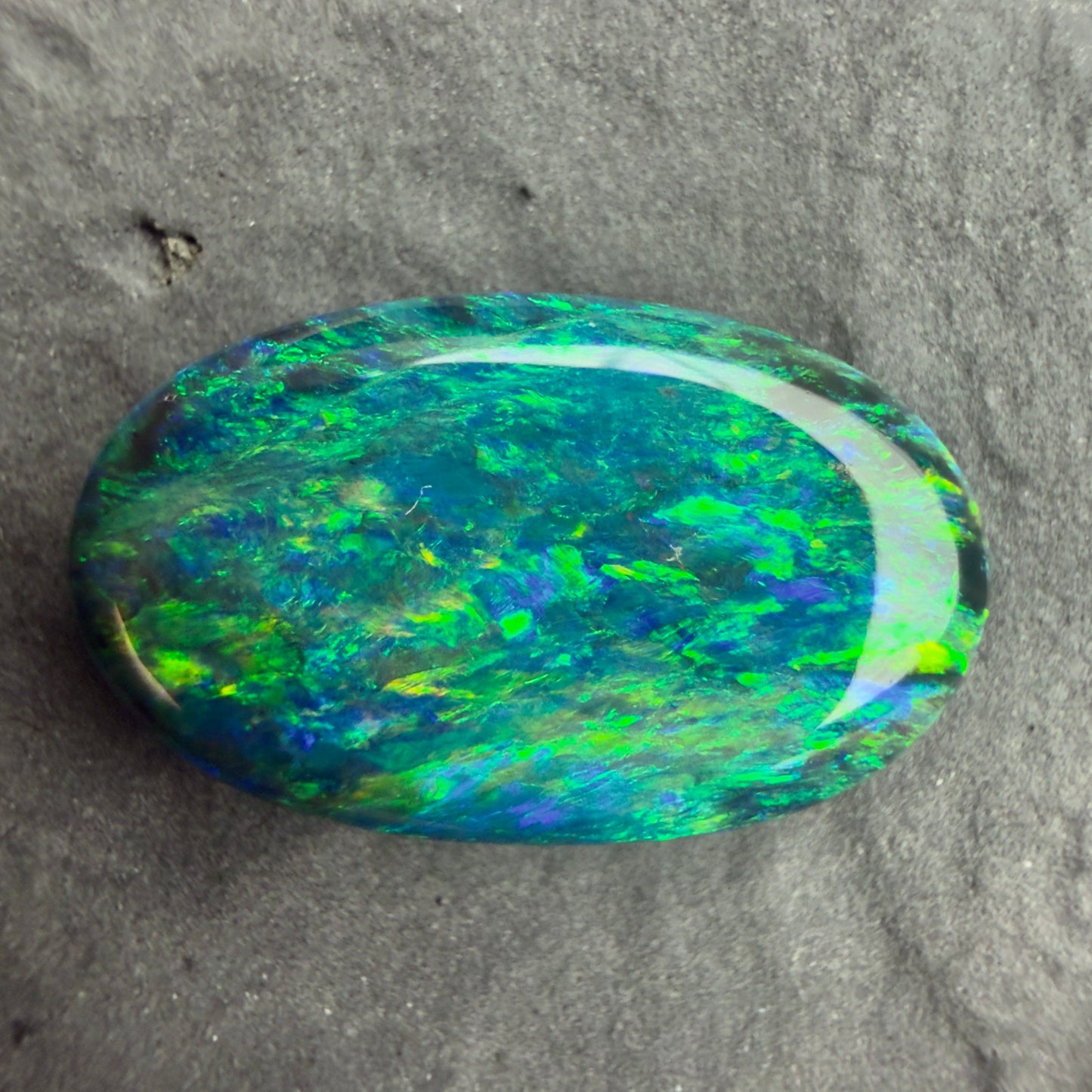 4.72cts Gem Black Opal With A Beautiful Green Yellow Gold Play Of Color, From Lightning Ridge Australia