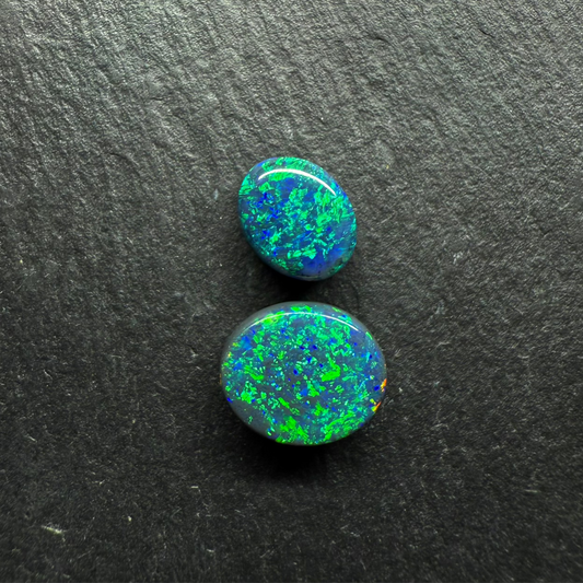Gem Black Opals With Brilliant Green Color Palettes Hits Of Blue, full faced Color And Floral Pattern