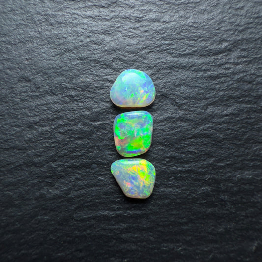 BUNDLE (price for parcel) Freeform Crystal Opals With Bright Flashes And Multiple Colors