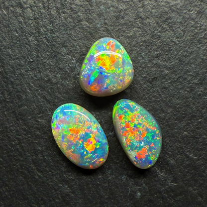 (Price per Stone) Dark opals With vivid Green -Gold Color Palettes and Pinfire Like Patterns