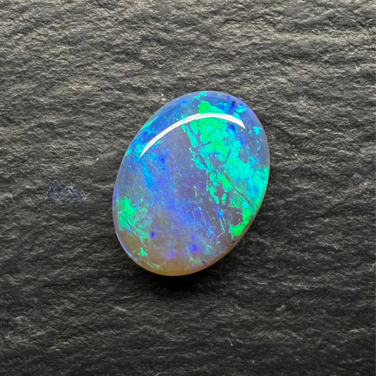 2ct Crystal Opal With Great Depth And A Minty Blue-Green Color Palette