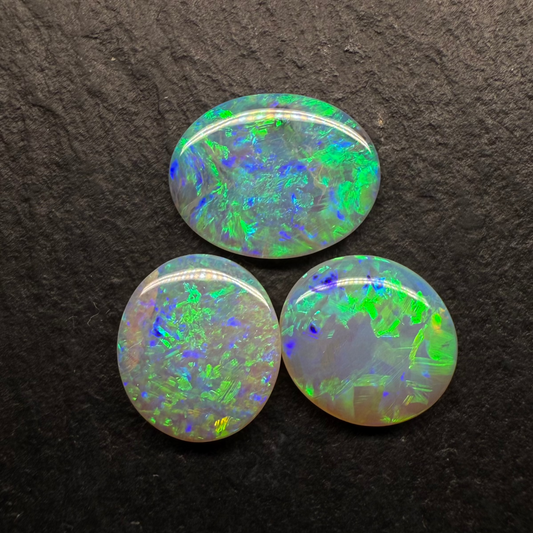 BUNDLE (Price For Parcel) Crystal opals With Floral Like Patterns And Green-Gold Color palettes.