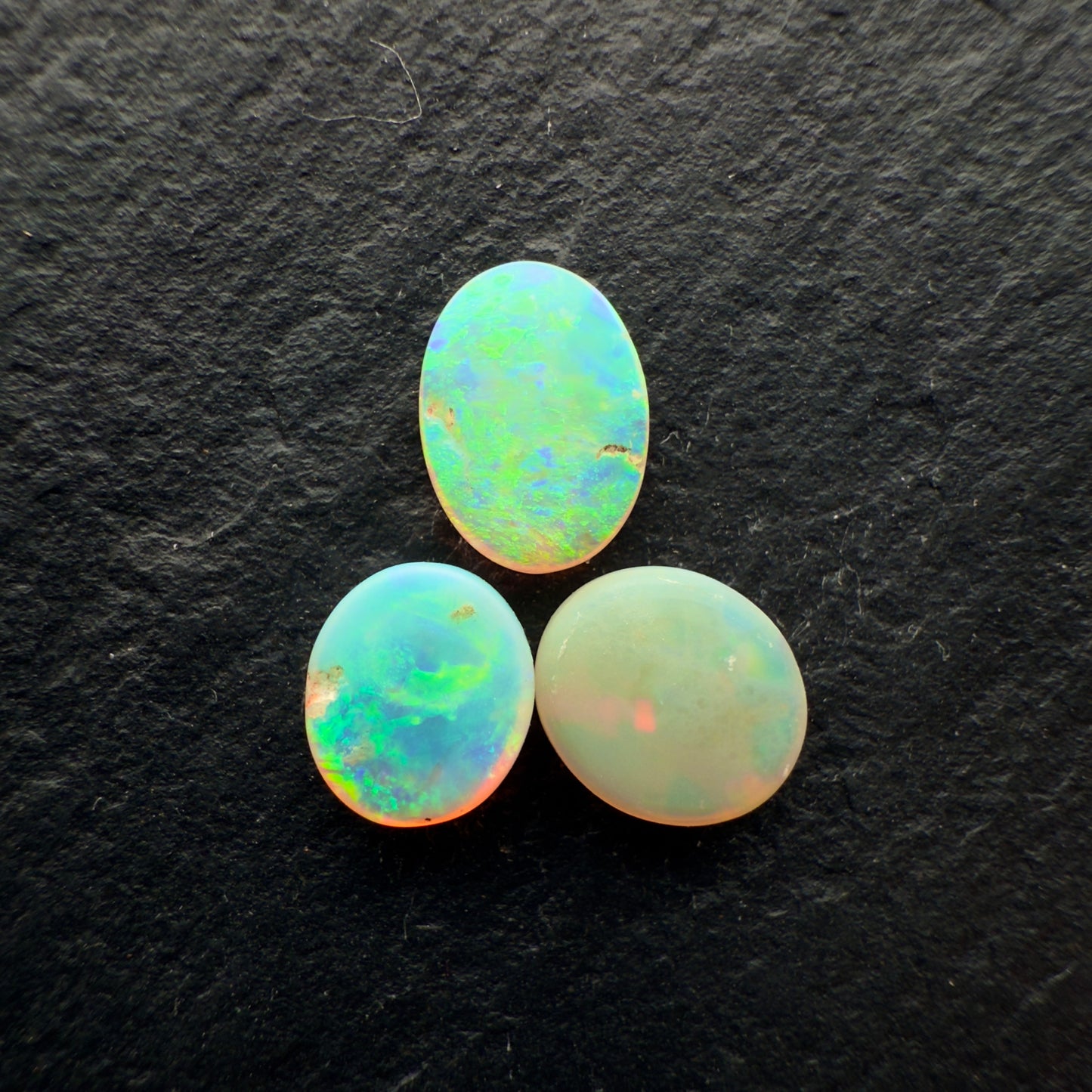 2.41ct BUNDLE (Price For Parcel) Bright Crystal opals With Greens, Golds And Orange