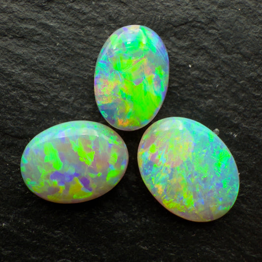3.19ct BUNDLE (Price For Parcel) Crystal Opals With Bright greens And Yellows