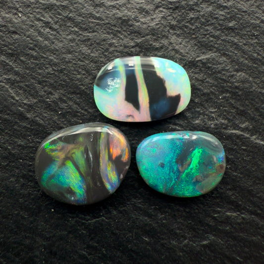 2.52ct Bundle (Price For Parcel) Picture Stone Black Opals With Rich Marbled Colors