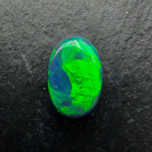 1.76cts World Class Gem Black Opal With Dark Green Broadflash Pattern