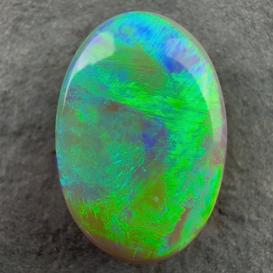 3.2ct Dark Opal With A Vivid Green Mossy Broadflash Pattern