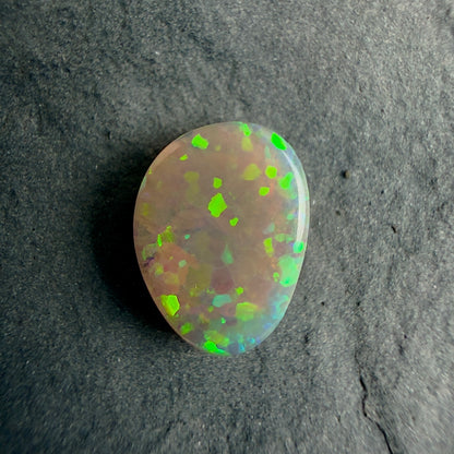 1.07cts Afordable Gem Dark Opal With Green Blocky Pattern