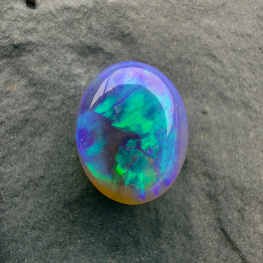 2.96cts Gem Crystal Opal With A Vivid Blue Green Pattern