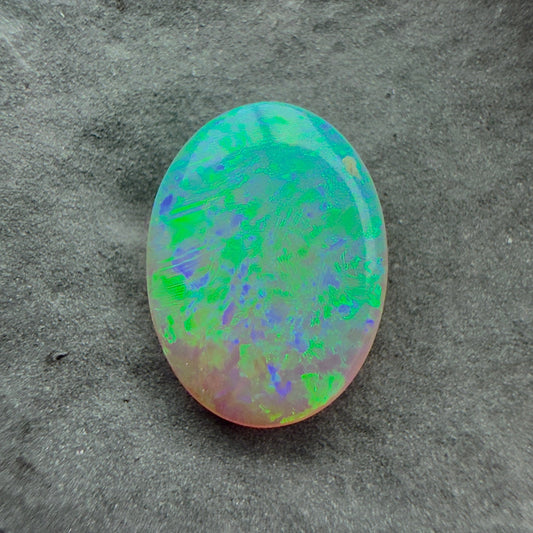 1cts Affordable Gem Crystal Opal With A Green Blue Pattern