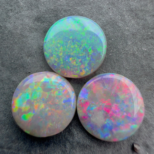 (Price For Parcel) 2.26cts Bundle Dark Opals With A Red Pink Multicolor Palette