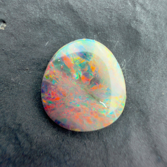 0.95cts Affordable Crystal Opal With A Red Pink Multicolor Palette
