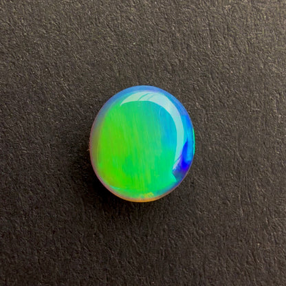 0.49cts Top Gem Crystal Opal With A Green Blue Play Of Color, From Lightning Ridge Australia
