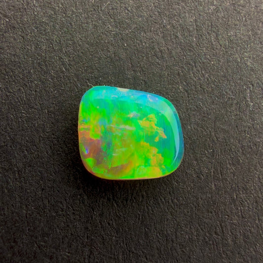0.49cts Top Gem Crystal Opal With A Green, Yellow, Gold Play Of Color, From Lightning Ridge Australia