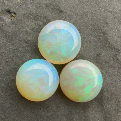 (Price For Parcel) 6mm Round Crystal Opals With A Green Blue Play Of Color, From Lightning Ridge Australia