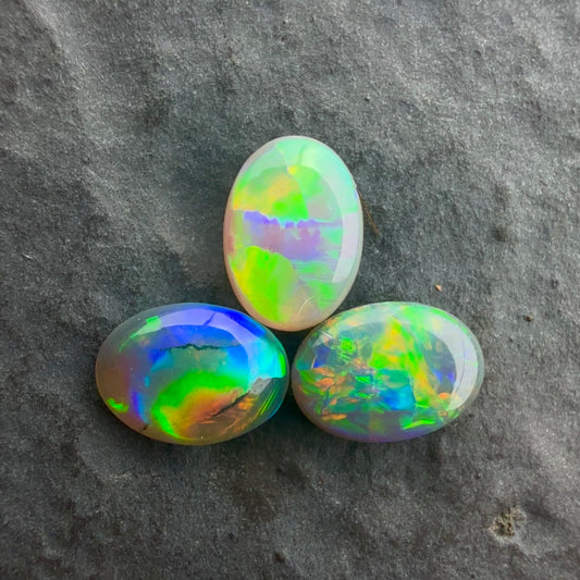 6mm x 4mm Dark Opal Bundle With Green Yellow Gold Play Of Color, From Lightning Ridge Australia