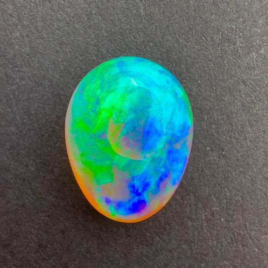 2.34cts World Class Gem Crystal Opal With A Beautiful Blue Green Play Of Color, From Lightning Ridge Australia
