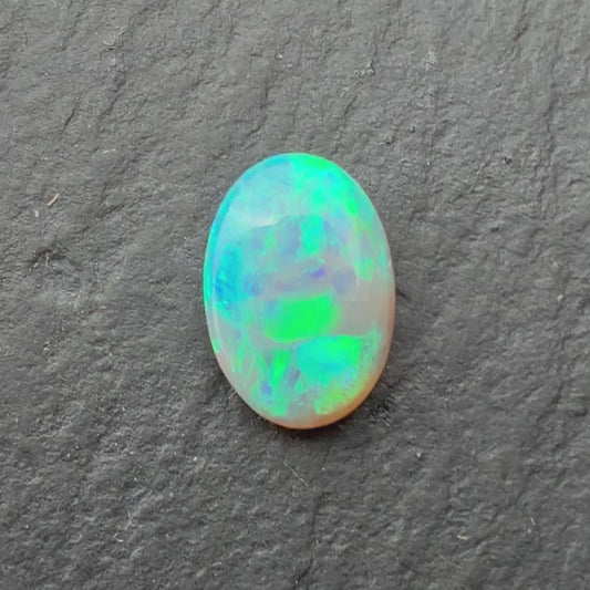 0.68ct Crystal Opal Opal With A Green, Blue Play Of Color, From Lightning Ridge Australia