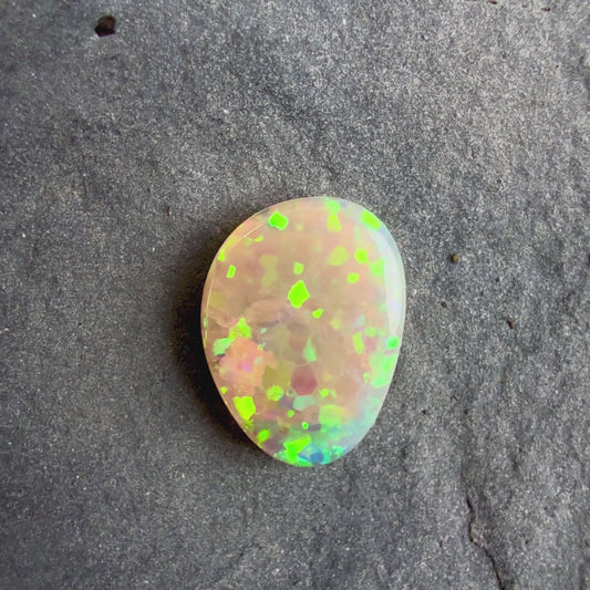 1.07cts Afordable Gem Dark Opal With Green Blocky Pattern