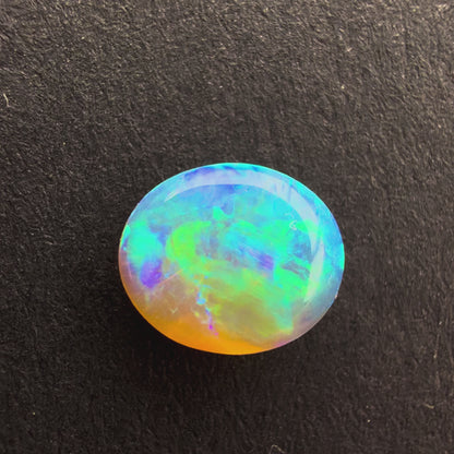 0.47cts Top Gem Crystal Opal With A Green Blue Play Of Color, From Lightning Ridge Australia