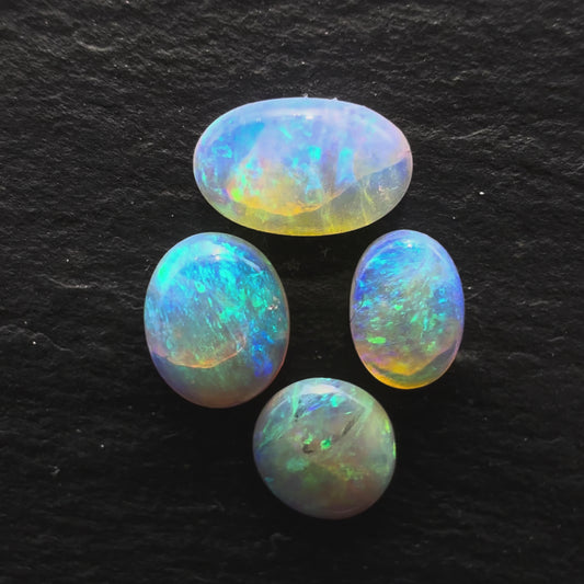 2.35ct Crystal Opal Bundle With Light Pastel Blues And Greens