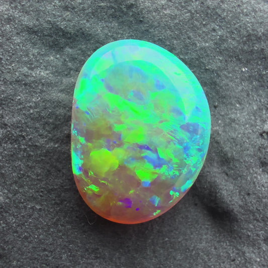 0.77cts Affordable Gem Crystal Opal With A Green Blue Pattern