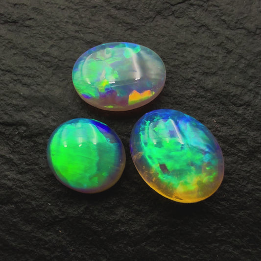 2.1ct BUNDLE (Price For Parcel) Crystal Opals With Vivid Metallic Green Color Play