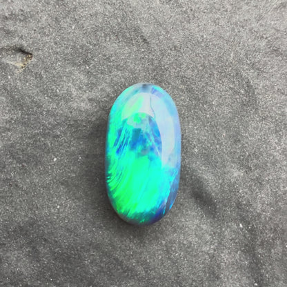0.85cts Dark Opal With A Green Blue Play Of Color, From Lightning Ridge Australia