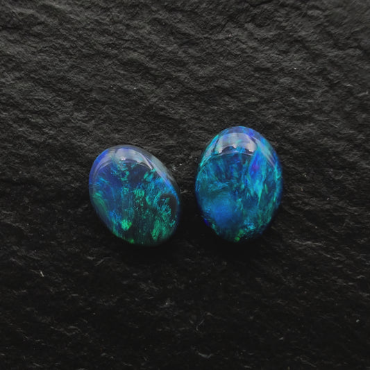0.6ct Bundle (Price For Parcel) Picture Stone Black Opals With Marbled Blue, Green And Black