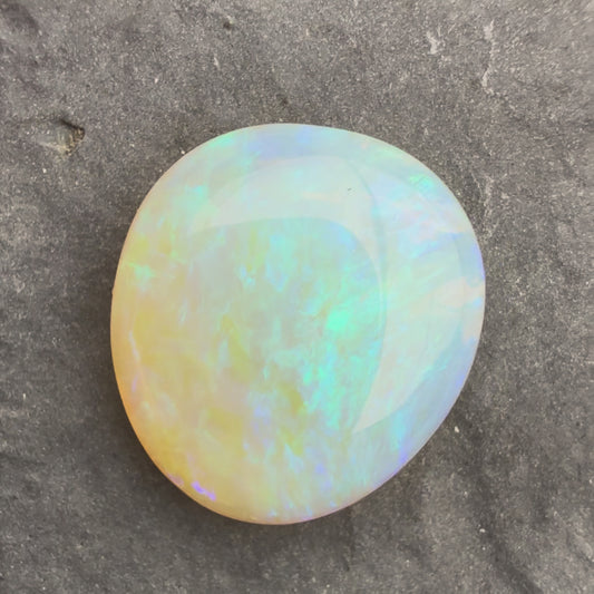 3.95cts Affordable Crystal Opal With A Green Blue Play Of Color, From Lightning Ridge Australia