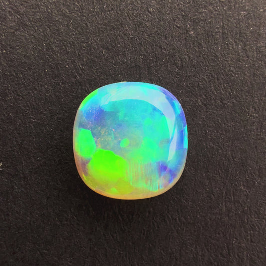 0.62cts Top Gem Crystal Opal With A Green Blue Play Of Color, From Lightning Ridge Australia